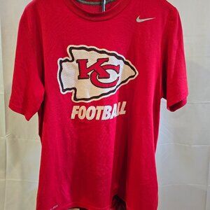 Large Nike Dri-fit Chiefs Shirt